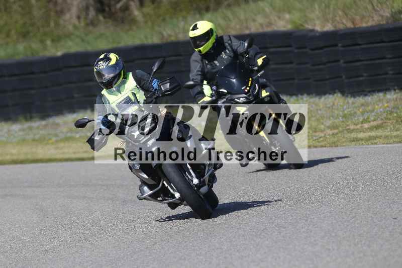 /01 02.04.2026 MAZ ADR/Gruppe gelb Gruppe gruen/Instruktoren